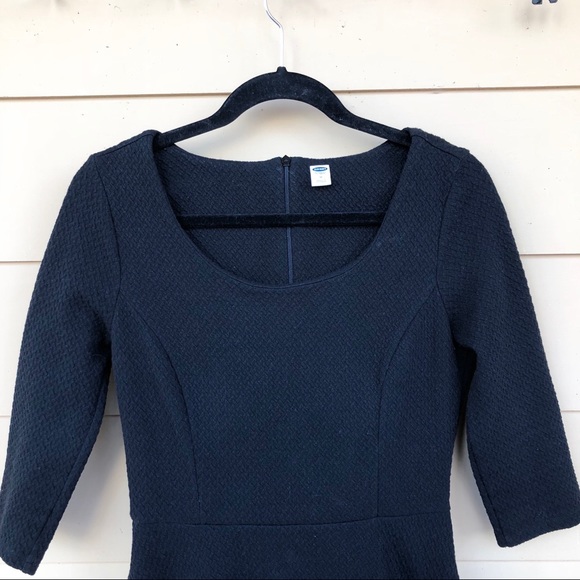 Robe Love Fire Femme Taille XS - Manches Longues, Rayures Marine/noir, Style A-Line